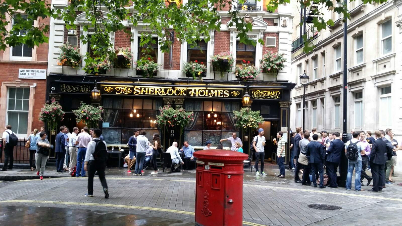 Sherlock Holmes Pub/Restaurant