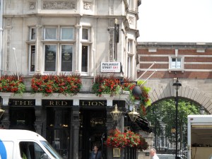 The Red Lion, Parliament Street