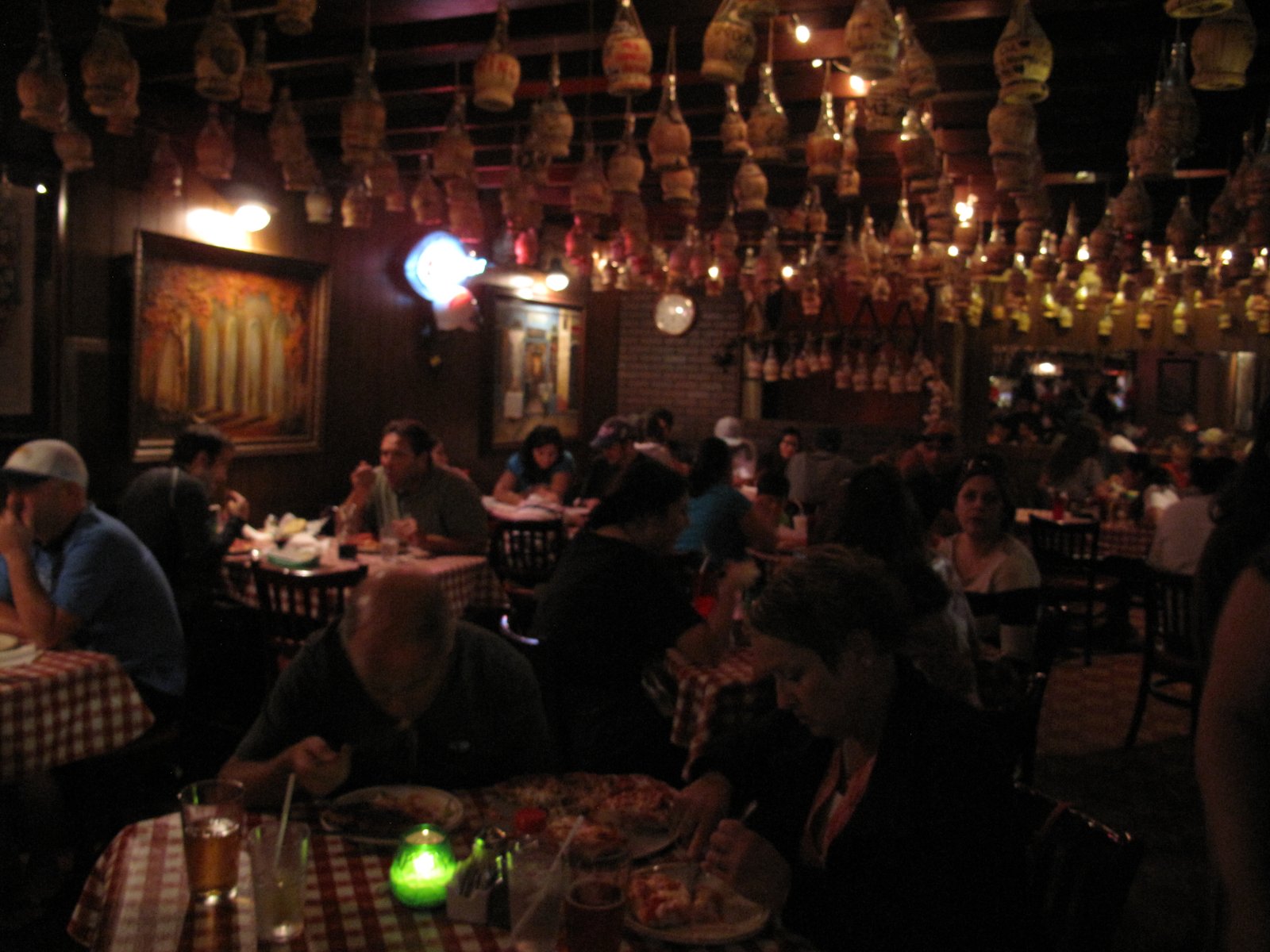 Filippi's Pizza Grotto, Little Italy