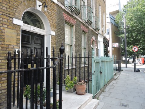 41 Fitzroy St Hotel - bed and breakfast, Warren St area