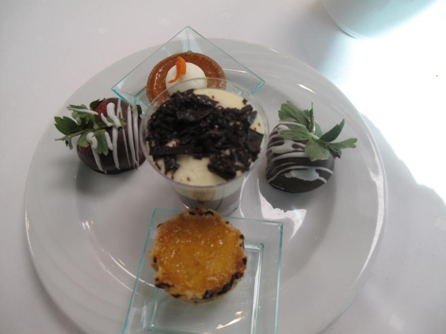 Desserts at the Seaview Restaurant at Manchester Grand Hyatt Hotel